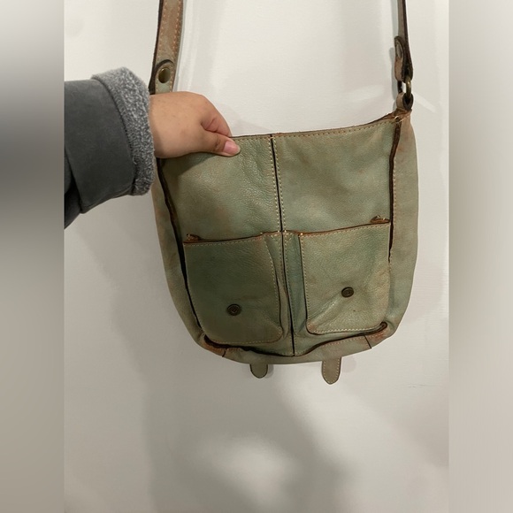 Patricia Nash Armeno Messenger Crossbody Bag - Picture 8 of 11